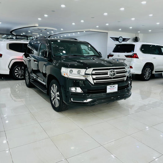 Toyota Land Cruiser ZX 4.6 Petrol 2021
