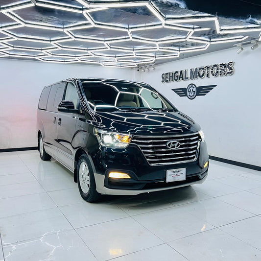 Hyundai Grand Starex GLX 2.4L 2019