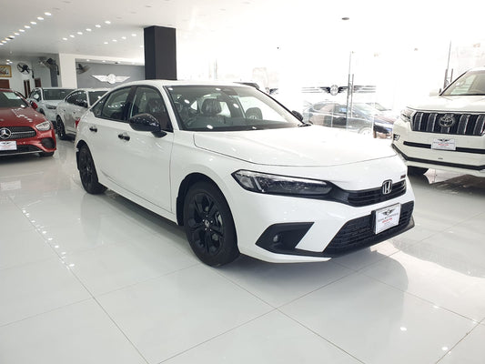 Honda Civic 1.5 Rs White With Burgundy Model 2025