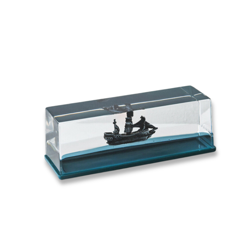 Botella Flotante Con Barco Acrílico Y Iceberg - Decoración De Escritorio Inspirada En El Titanic | Barco Que Navega En Líquido | Regalo Simbólico De Amor Y Valentía