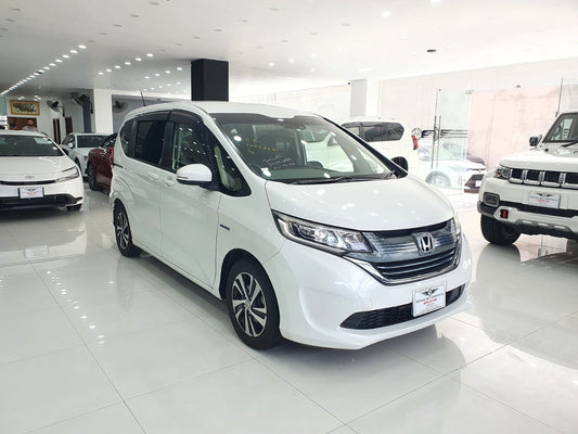 Honda Freed Plus Hybrid Ex Model 2018