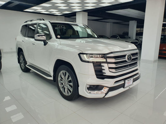 Toyota Land Cruiser Lc300 Zx 2022