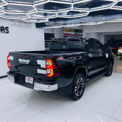 Toyota Hilux Revo V 2.8D 2025
