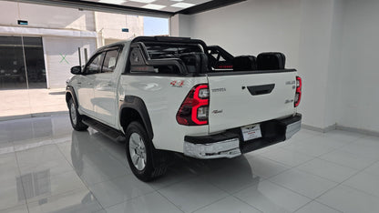Toyota Hilux Revo G 2025