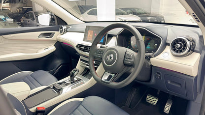 MG HS PHEV 2025