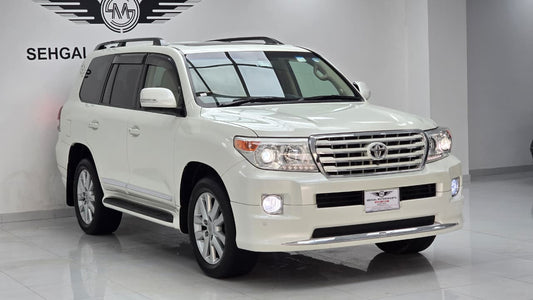 Toyota Land Cruiser Axg 2015
