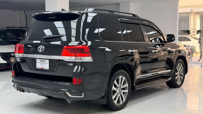 Toyota Land Cruiser Zx Full House 2015
