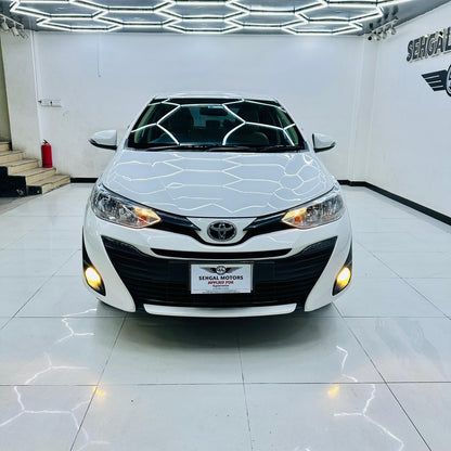 Toyota Yaris Ativ X 1.5 CVT-i 2020