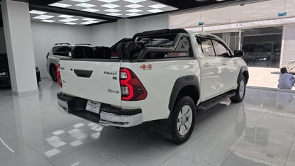 Toyota Hilux Revo G 2025