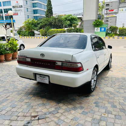 Toyota Corolla XE 1995