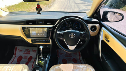 Toyota Corolla Grande 1.8 CVT-i 2018