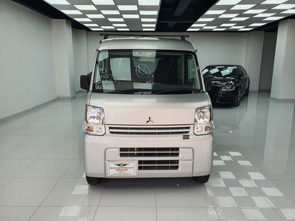 Mitsubishi Minicab G Package  2019