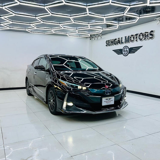 Toyota Prius PHEV 2018