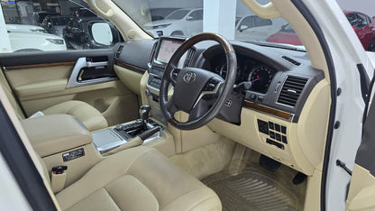 Toyota Land Cruiser Zx Full House 2016