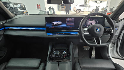 BMW i5 M Package X-Drive 40 2023