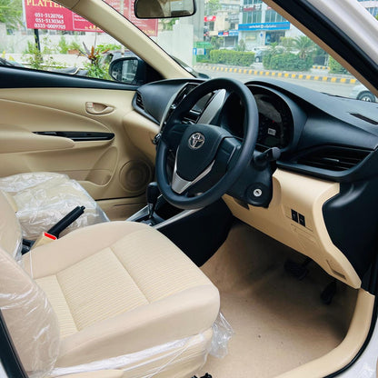 Toyota Yaris GLI 1.3 CVT-i 2025