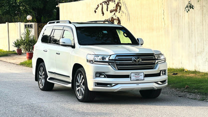 Toyota Land Cruiser ZX 4.6 Petrol 2016
