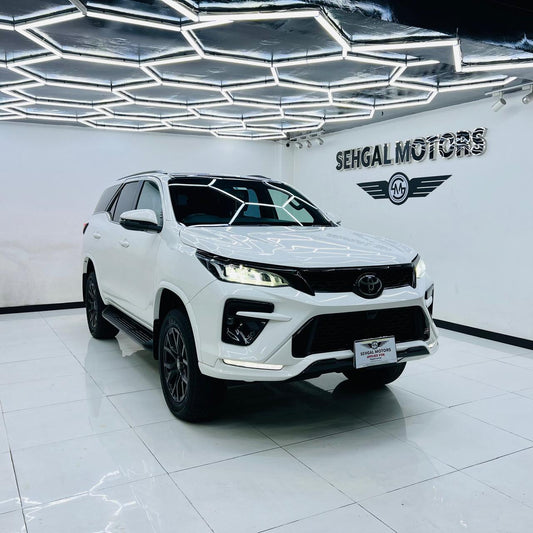 Toyota Fortuner GR-S 2.8D 2023