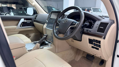Toyota Land Cruiser Ax 2021