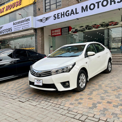 Toyota Corolla ALTIS GRANDE CVT-i 1.8 2016