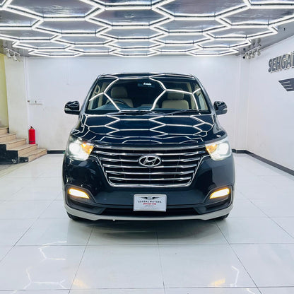Hyundai Grand Starex GLX 2.4L 2019