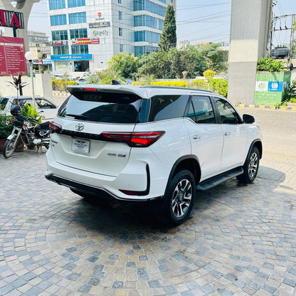 Toyota Fortuner Legender 2.8 D 2023