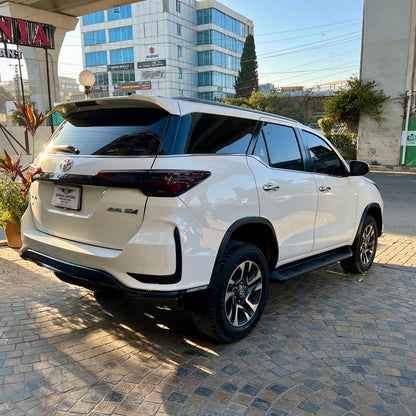 Toyota Fortuner Legender 2.8 D 2022