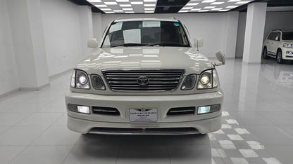 Toyota Land Cruiser Cygnus 2000