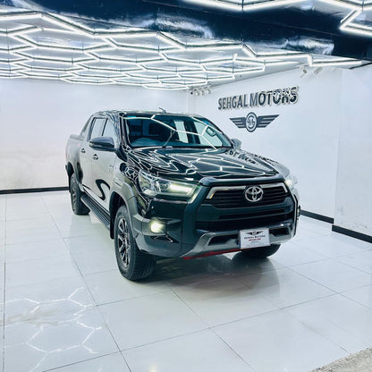 Toyota Hilux Revo Rocco 2.8D 2025