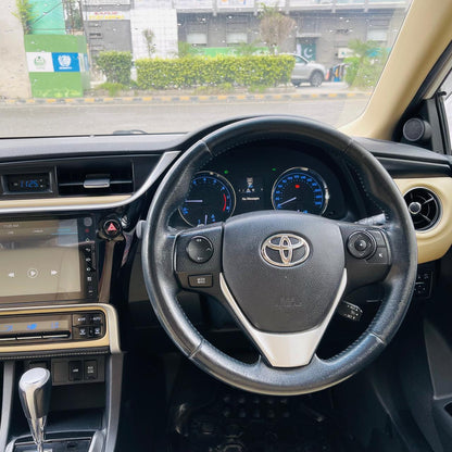 Toyota Corolla Grande Model 2017