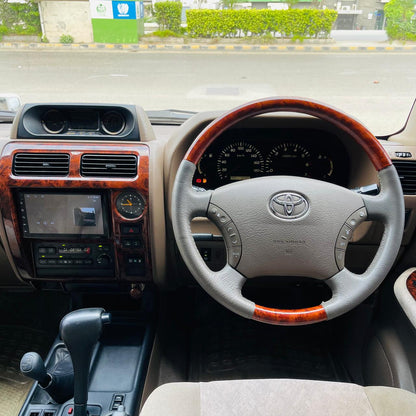 Toyota Land Cruiser TZ Model 2000