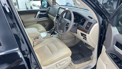 Toyota Land Cruiser Zx Full House 2016
