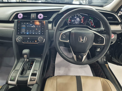 Honda Civic Oriel 1.8 i-VTEC CVT Model 2020