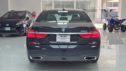 BMW 7 Series  740e 2018