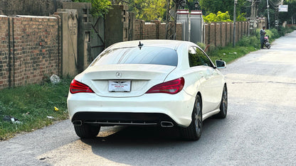 Mercedes Benz CLA Class 180 2015