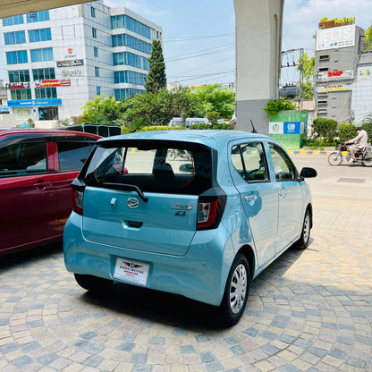 Daihatsu mira L SA3  2022