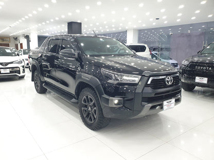 Toyota Hilux Revo Roco 2022