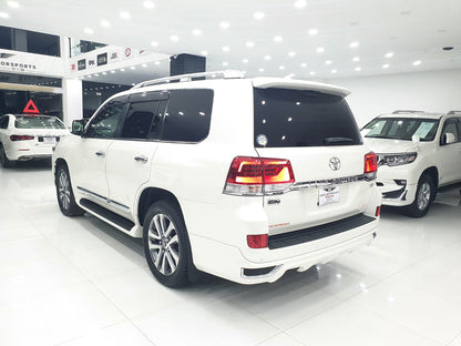 Toyota Land Cruiser Zx Model 2018