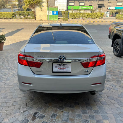 Toyota Camry Hybrid 2.5 2012