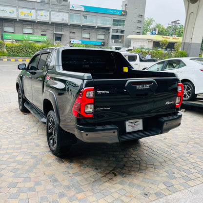 Toyota Hilux Revo Rocco 2.8D 2023