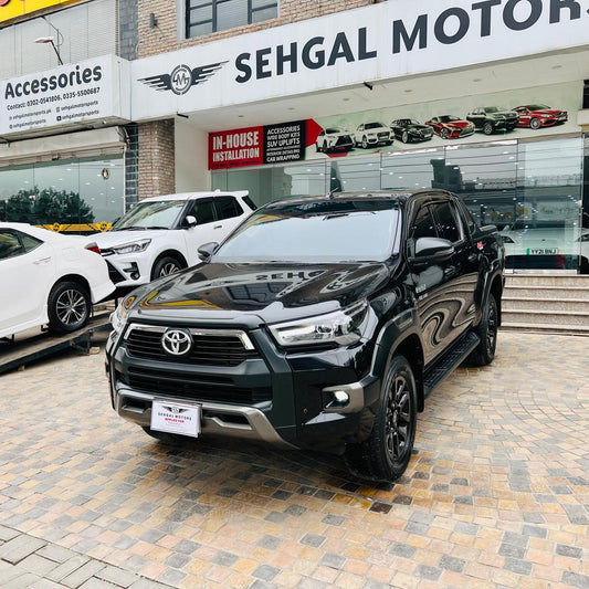 Toyota Hilux Revo Rocco 2.8D 2023