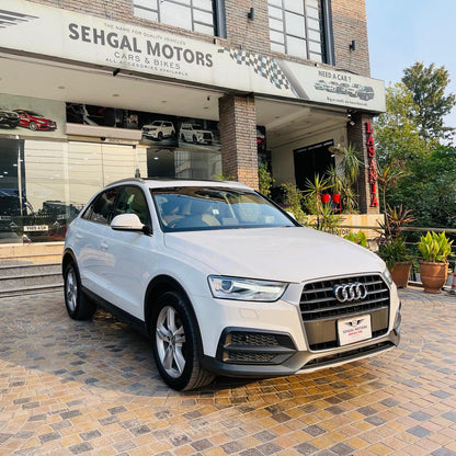 Audi Q3  30 TFSI 1.4 2018 Model