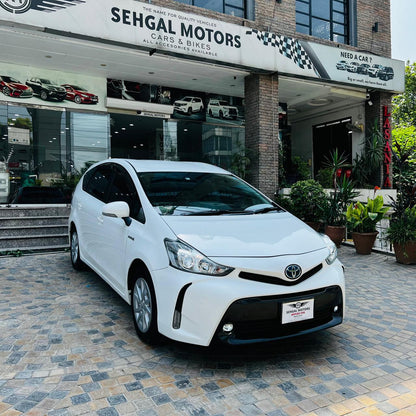 Toyota Prius CX S Package Model 2020