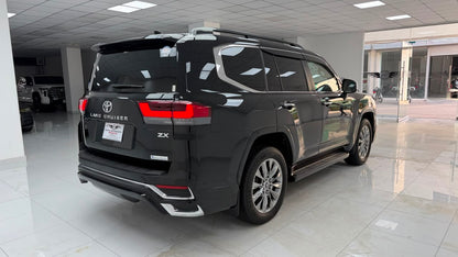 Toyota Land Cruiser Lc300 Zx Full House 2023