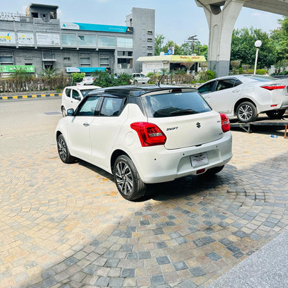 Suzuki Swift GLX VVT 2025