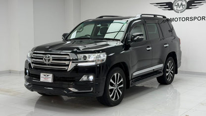 Toyota Land Cruiser AxG  Black Leather Selection  2009