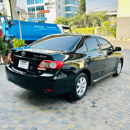 Toyota Corolla Altis 1.6 A/T 2013