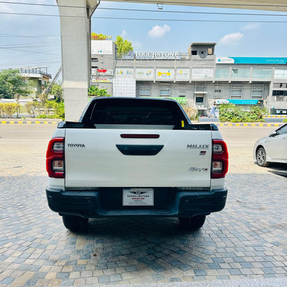 Toyota Hilux Revo GR-S 2.8D 2025