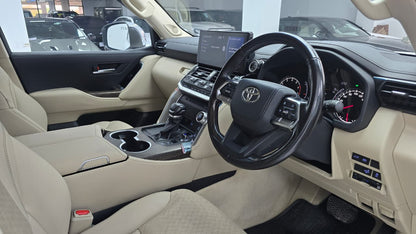 Toyota Land Cruiser Lc300 Zx 2022