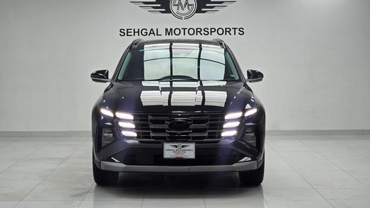 Hyundai Tucson AWD Signature Package Hybrid 2025